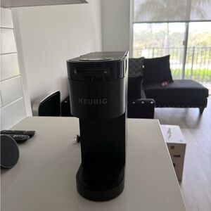 Keurig Matte Black Single Serve Brewer